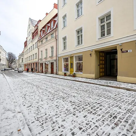 5 Stories Luxury&Space In The Old Town With Care For You Tallinn Exterior photo