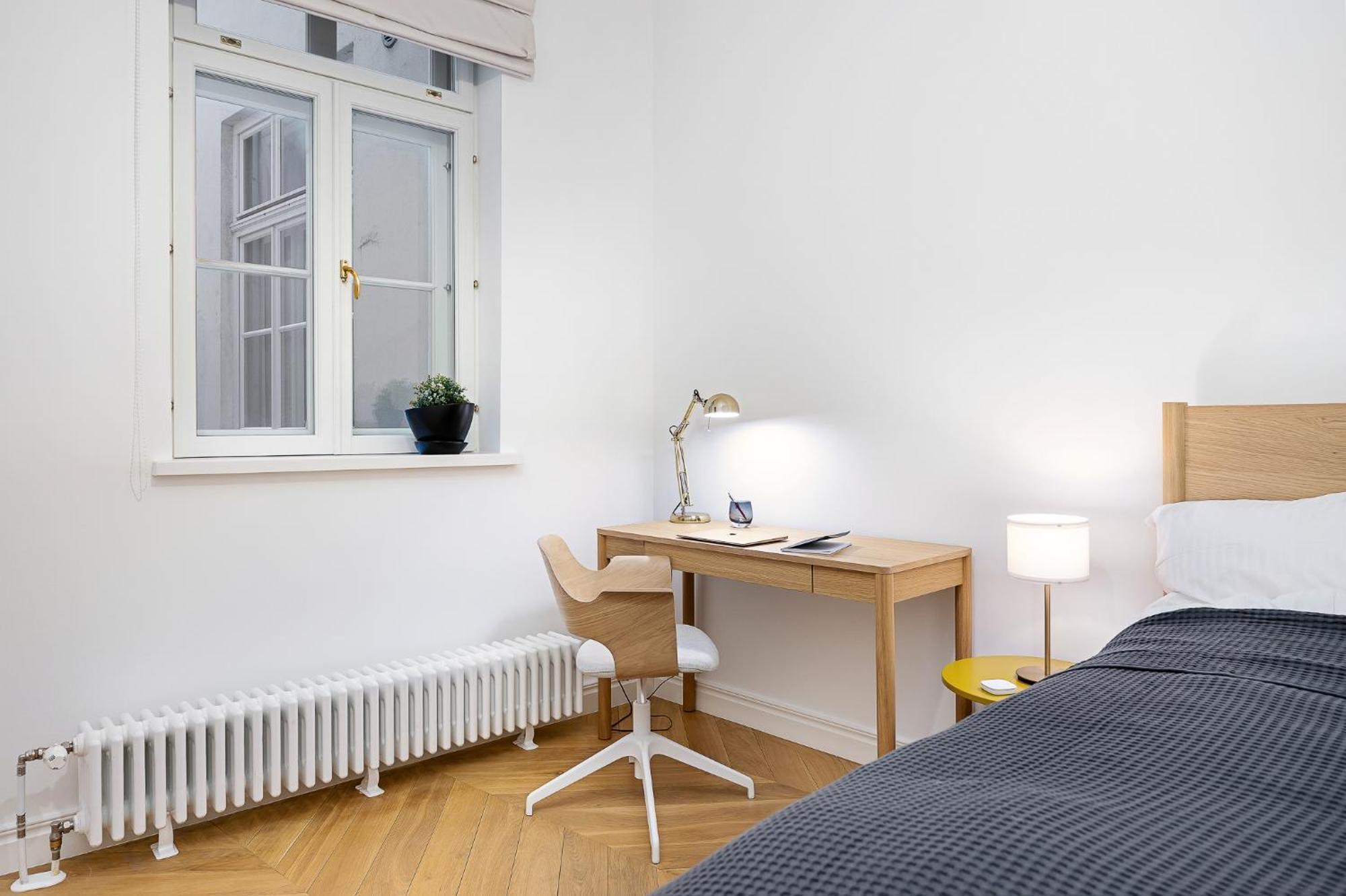 5 Stories Luxury&space In The Old Town With Care For Апартамент *